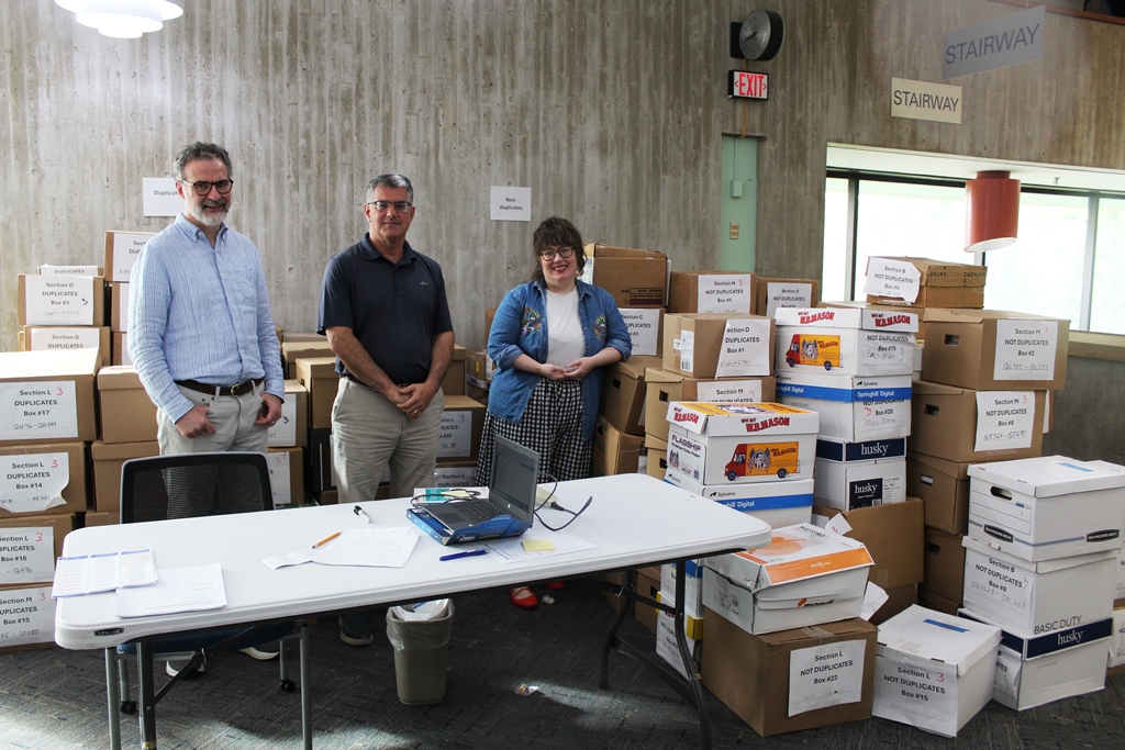 Clinton Community College wasn’t the only thing delivered from the Bluff to SUNY Plattsburgh’s neighborhood this fall. With the community college’s move from Bluff Point to its new home in the former Redcay Hall — now the George Moore Building — came a donation of more than 1,4000 books to SUNY Plattsburgh’s Feinberg Library.