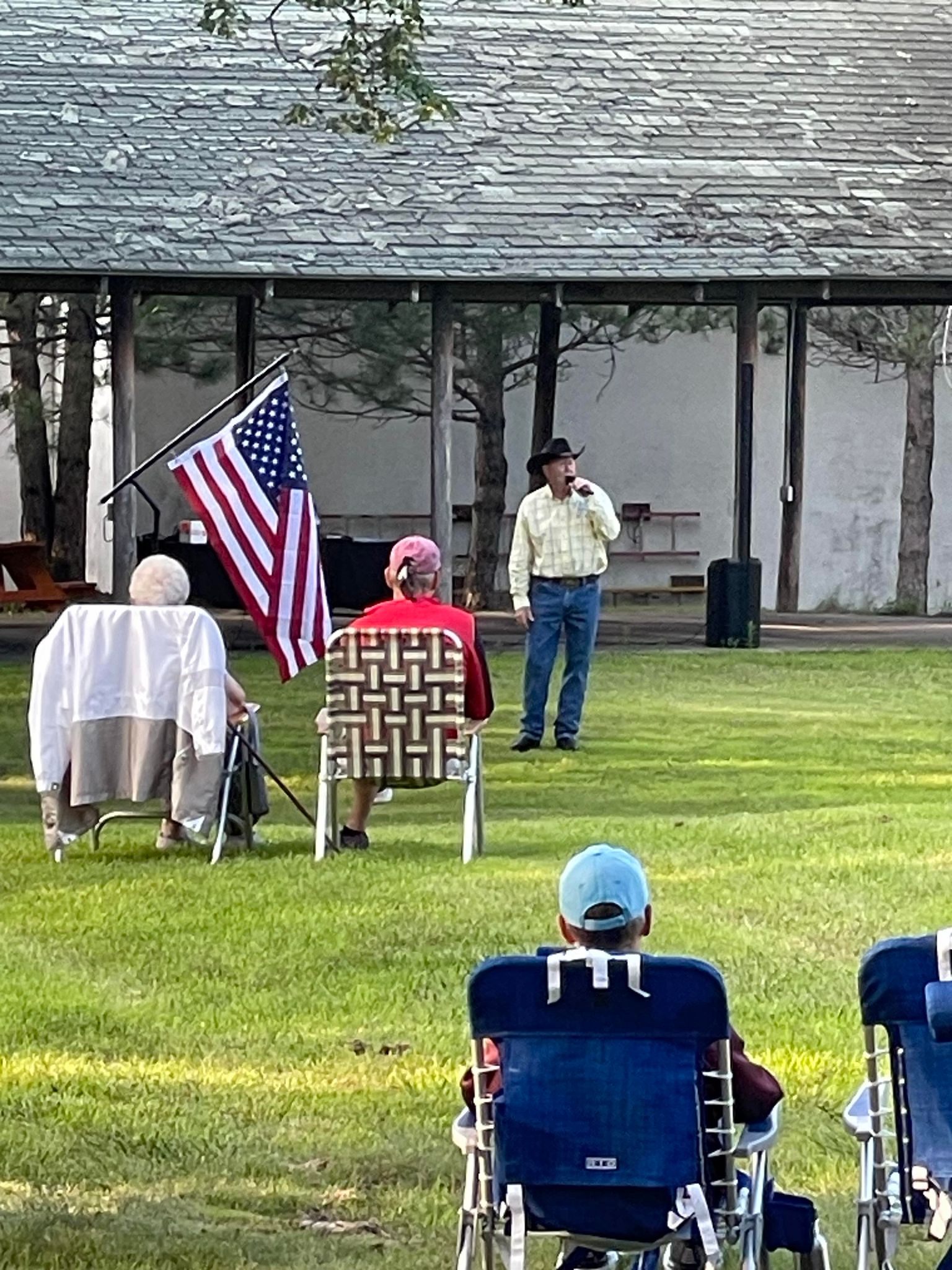 Concerts on the Bluff 20223- Larry Ebere (2)
